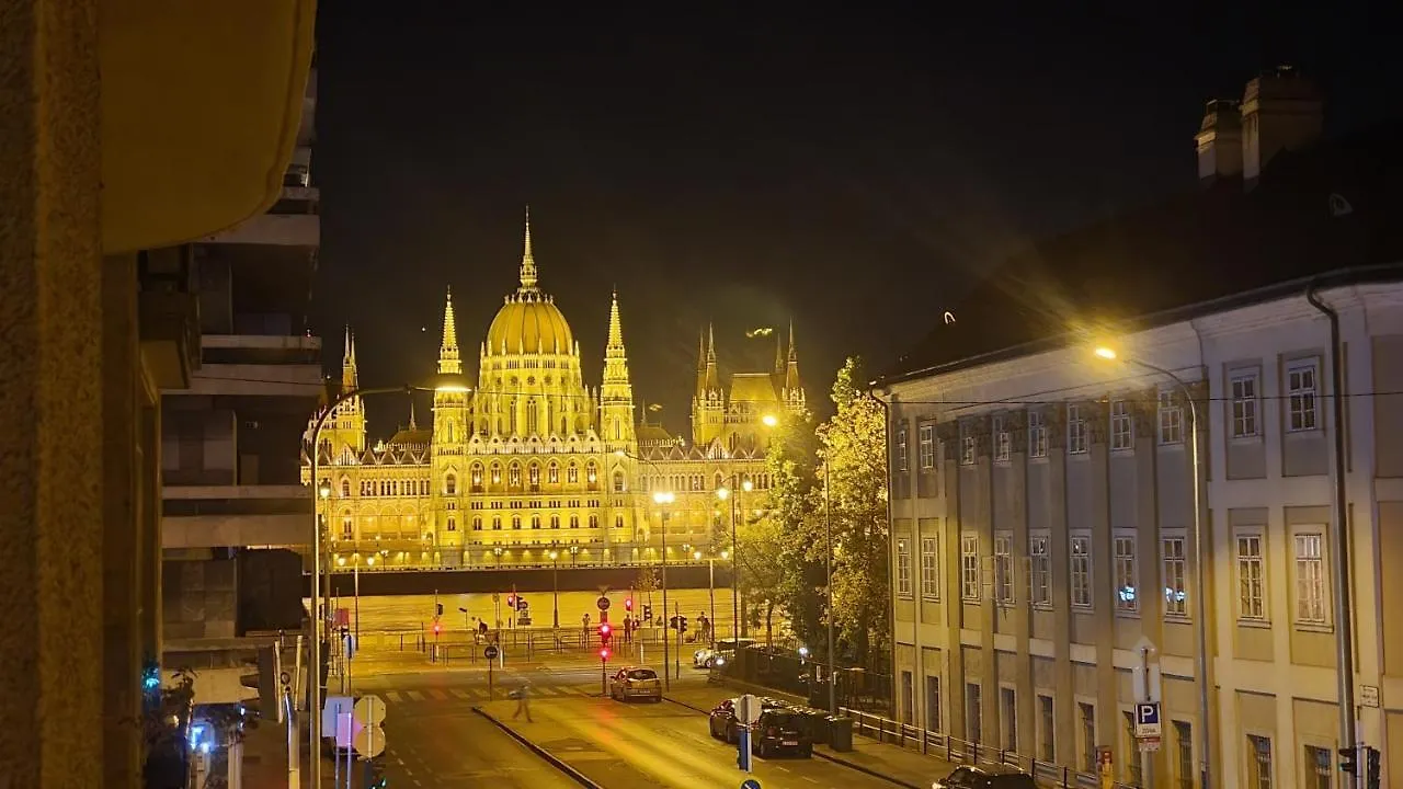 Lovely Boutique Apartment With Parliament View Budapest