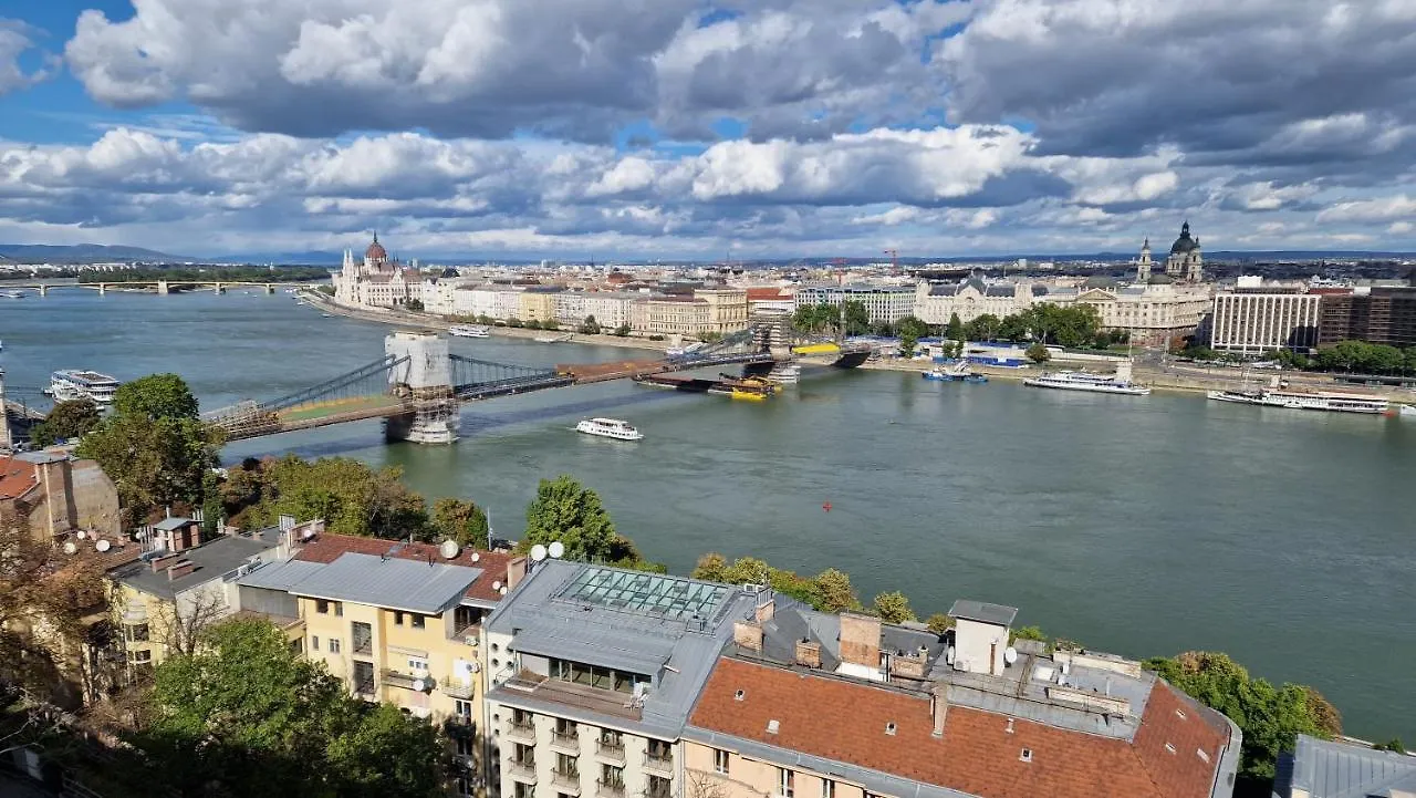 Lovely Boutique Apartment With Parliament View Budapest 0*,