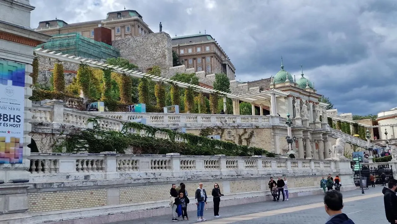 Lovely Boutique Apartment With Parliament View Budapest