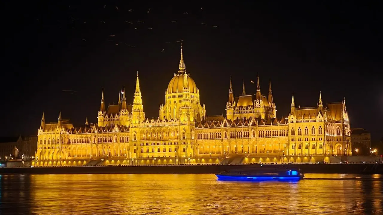 Lovely Boutique Apartment With Parliament View Budapest