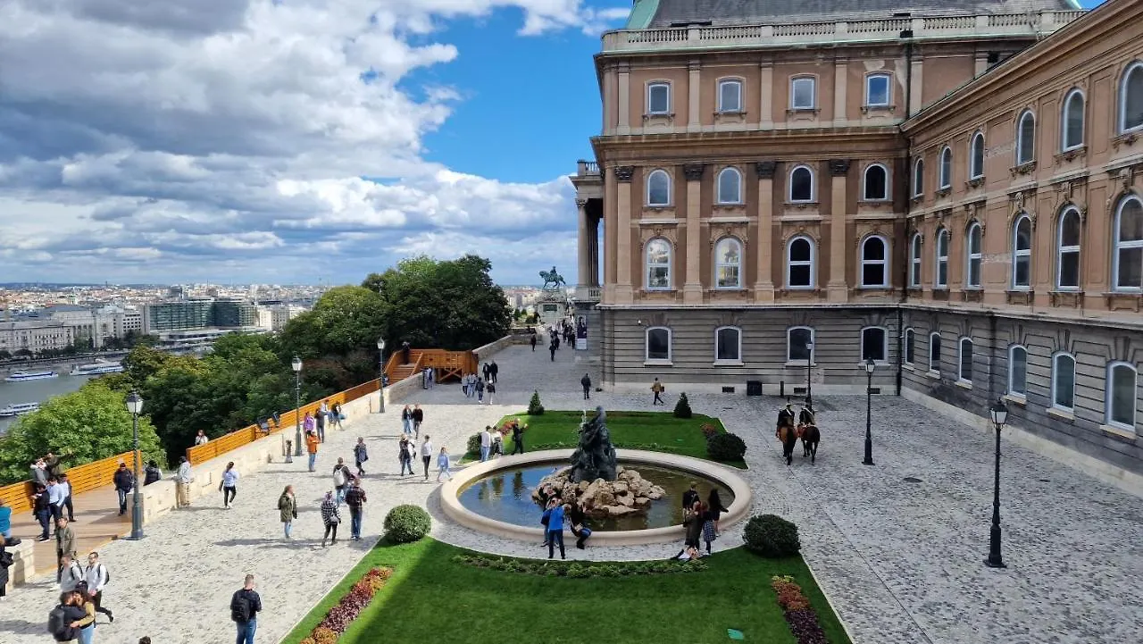 Lovely Boutique Apartment With Parliament View Budapest 0*,  Hungary