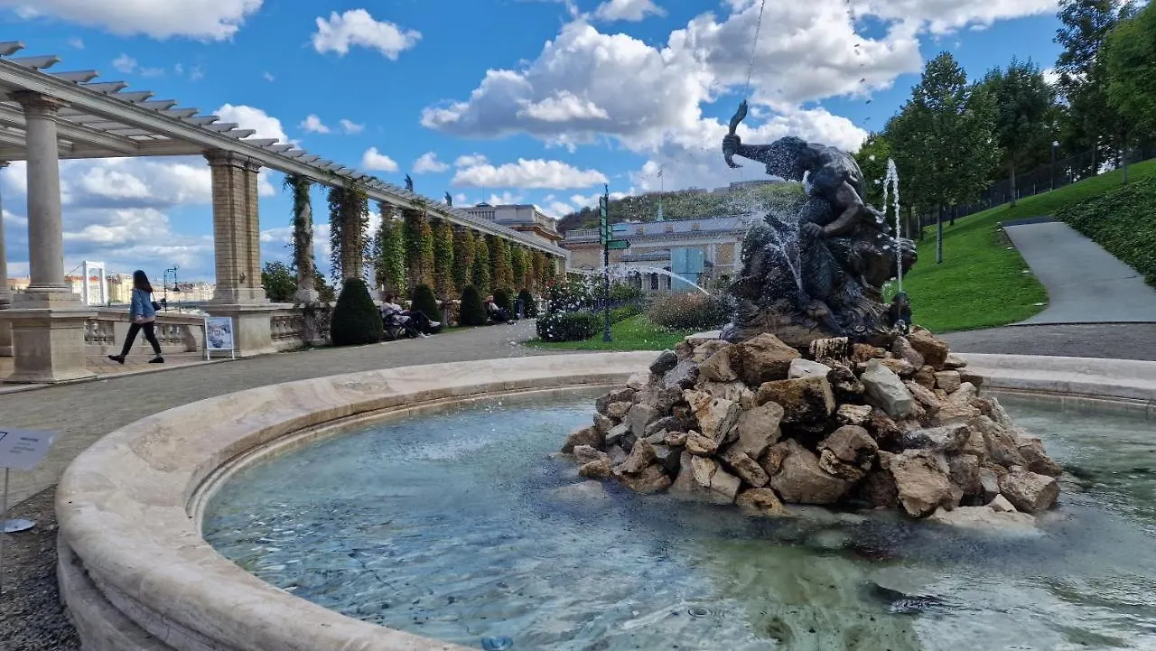 Lovely Boutique Apartment With Parliament View Budapest