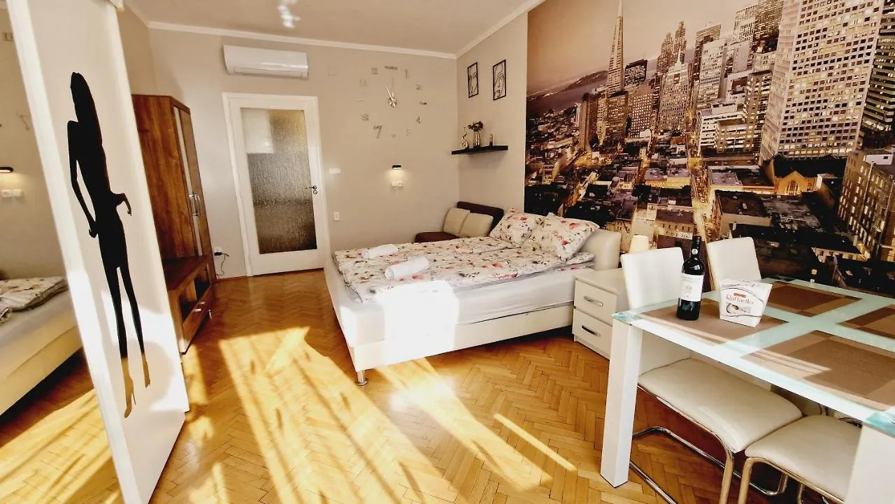 Lovely Boutique Apartment With Parliament View Budapest Hungary